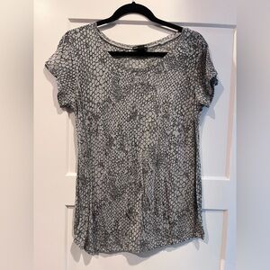 H&M Maternity Top